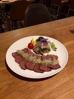 みい