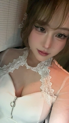プロフィール写真1・あき｜CLUB Luxe・リュクス - ミナミのキャバクラ