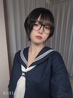 アキ