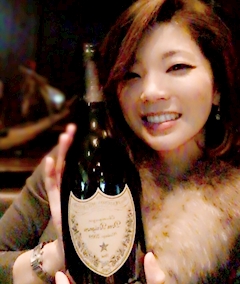 プロフィール写真4・かざみ｜Belladonna・ベラドンナ - ミナミのキャバクラ