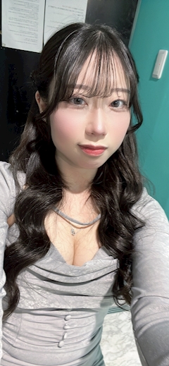 プロフィール写真3・リオン｜new club ALAZIN・アラジン - 盛岡のキャバクラ