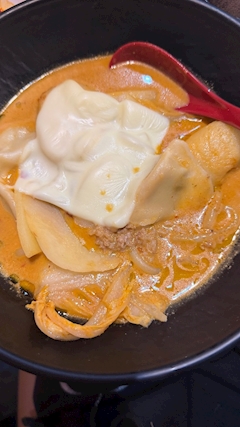 ハンナ「麻辣湯食べたい」