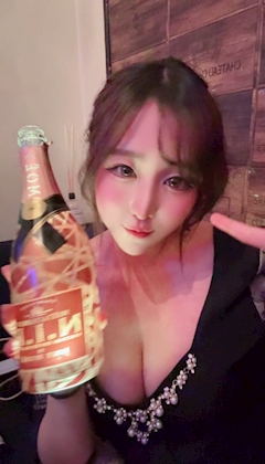 プロフィール写真3・レイラ｜Girls Lounge JOA・ジョア - 府中のキャバクラ