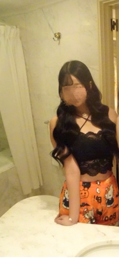 プロフィール写真2・みに  はちくろ｜