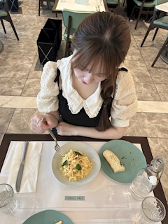 プロフィール写真1・おう｜PARADISE 博多・パラダイス ハカタ - 博多のキャバクラ