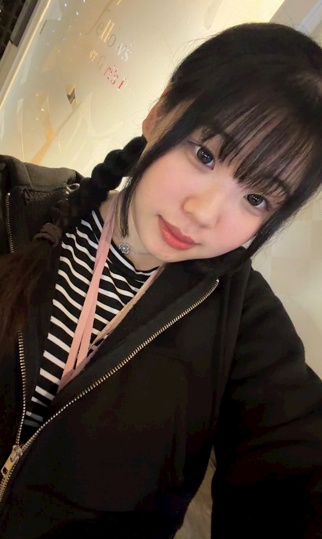 ゆいか AMUSEMENT Girl's Bar Fellows