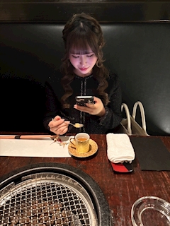 プロフィール写真1・もも｜Girl's Bar Cherry ・チェリー - 神楽坂・飯田橋のガールズバー