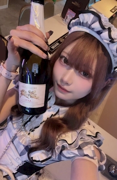 ゆら【シュガーグループ】「ura vol.46✦ います❣️昨日の思い出♩」