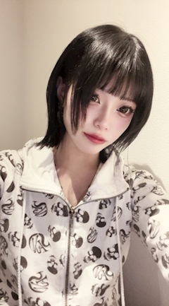 プロフィール写真1・らん｜百花繚乱・ヒャッカリョウラン - 上野のパブ/スナック
