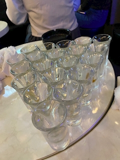 ゆな「初投稿🤫ᩚ」