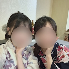 もね「たくさんみんなとお写真📸💖🤍」