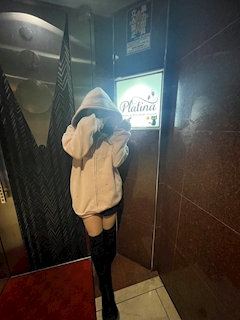 プロフィール写真1・すずな｜Girls Bar Platina・プラチナ - 中洲のガールズバー