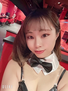 プロフィール写真3・こはく｜焼肉とバニーガール 池袋西口店 - 池袋西口のガールズバー