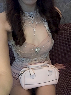 プロフィール写真1・モモ｜new club ALAZIN・アラジン - 盛岡のキャバクラ