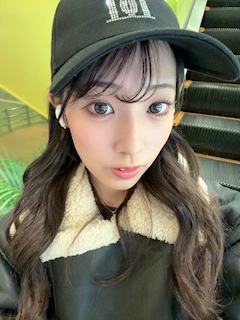 プロフィール写真7・しおり|コンカフェ&ラウンジ Hi-Potion・ハイポーション - 池袋東口のコンカフェ