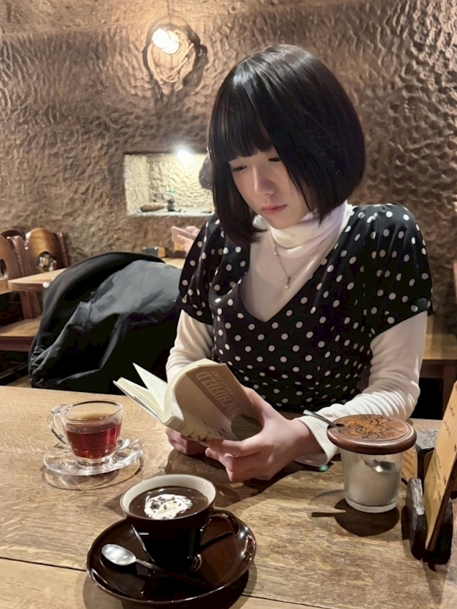 いぶ Girls Lounge CAJA