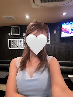 プロフィール写真1・みか✴︎｜ラウンジ オースリー - 梅田のキャバクラ