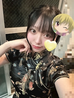 プロフィール写真2・うらら｜cafe & bar はちみつ - 新宿のガールズバー