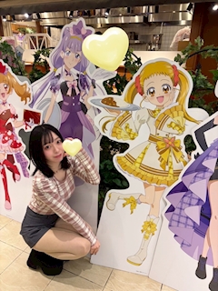 プロフィール写真3・うらら｜cafe & bar はちみつ - 新宿のガールズバー
