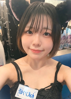 プロフィール写真2・ねむり姫👑｜にゃんパラ ～にゃんこパラダイス～ - 池袋東口のコンカフェ