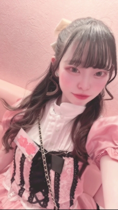 プロフィール写真5・るな💗ぴんみん三宮店|PINK MONSTER&MINTY MONSTER神戸三宮店・ピンクモンスター&ミンティーモンスター - 三宮のコンカフェ