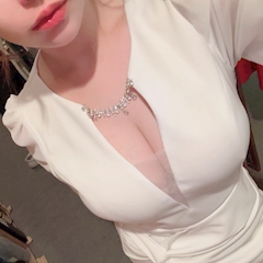 プロフィール写真1・天羽まな｜祇園 キャバクラ・シロン