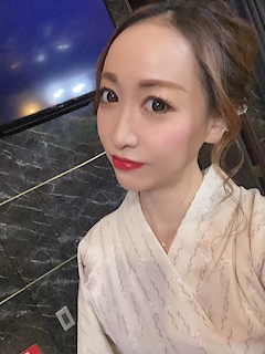 プロフィール写真2・みつき｜Days別庭・デイズ ベッテイ - 中洲のスナック