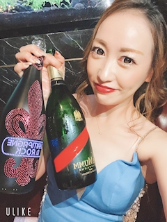 プロフィール写真5・みつき｜Days別庭・デイズ ベッテイ - 中洲のスナック