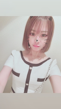 プロフィール写真1・かのん｜宵桜・ヨイザクラ - 松山市のラウンジ/クラブ