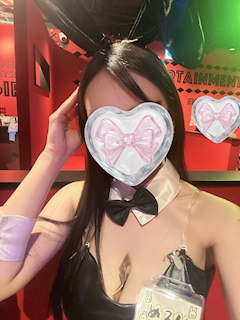 プロフィール写真6・めろん｜焼肉とバニーガール 池袋西口店 - 池袋西口のガールズバー