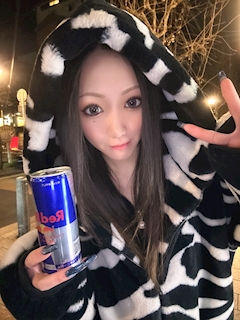 プロフィール写真7・孋艶💜-咲花-𝑳ドリ𝐦𝐞𝐢𝐬𝐭𝐞𝐫🍺✨｜咲花・ショウカ - 木屋町のガールズバー