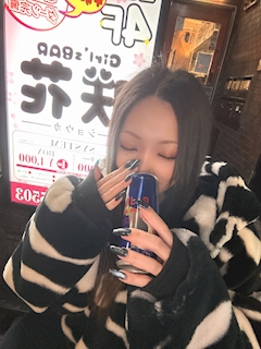 プロフィール写真8・孋艶💜-咲花-𝑳ドリ𝐦𝐞𝐢𝐬𝐭𝐞𝐫🍺✨｜咲花・ショウカ - 木屋町のガールズバー