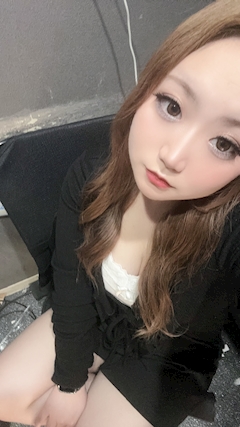 プロフィール写真2・りさ【BAR ONE】|Bar ONE・ワン - 池袋西口のガールズバー