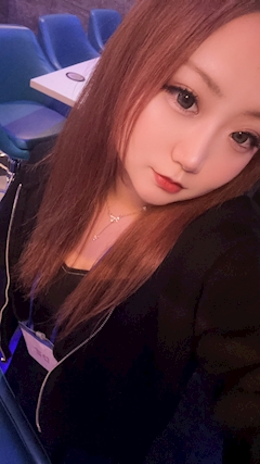 プロフィール写真5・りさ【BAR ONE】|Bar ONE・ワン - 池袋西口のガールズバー