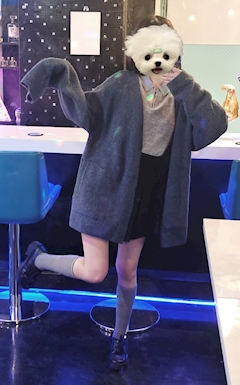 プロフィール写真4・りな【BAR ONE】|Bar ONE・ワン - 池袋西口のガールズバー