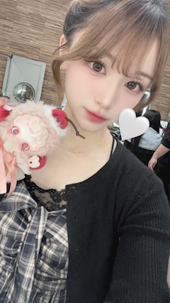 柳 あんり「スカルパンダ沼🤍🧁」