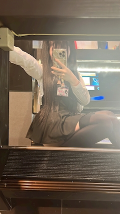 プロフィール写真5・·̩͙꒰ঌくれあ໒꒱·̩͙｜miniscafe HIROSHIMA・ミニスカフェ - 広島市（流川）のガールズバー