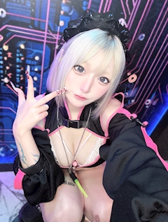 プロフィール写真2・クルル｜電脳サキュバス - 歌舞伎町のコンカフェ