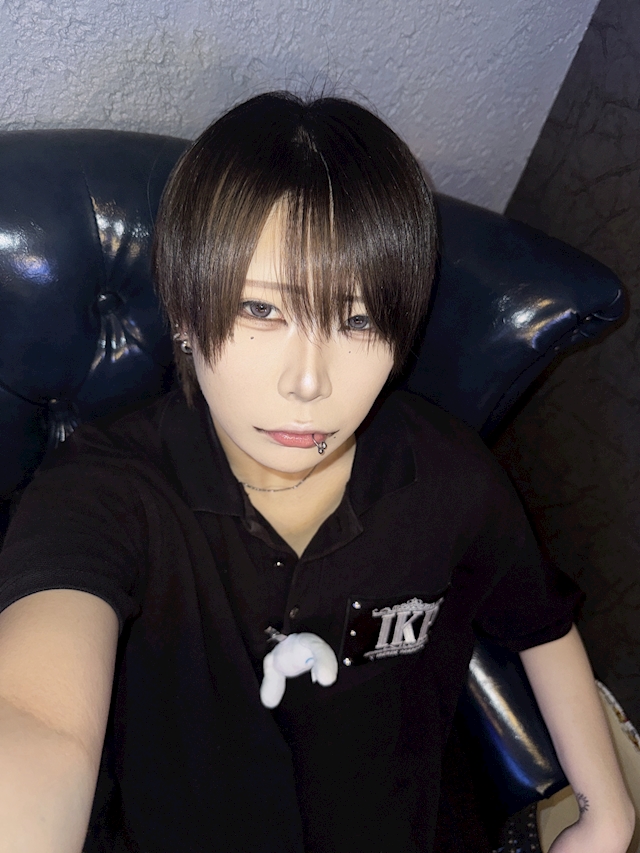 椿👑イケメンパラドックス ～男装コンカフェ～イケメンパラドックス大阪店