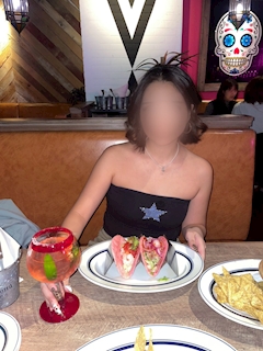 プロフィール写真1・ともよ｜Club 杏・キョウ - 吉祥寺北口のクラブ/ラウンジ