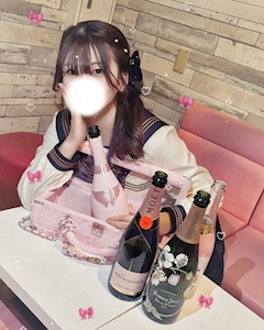 プロフィール写真1・のん｜ももいろキャンパス - 天満のガールズバー