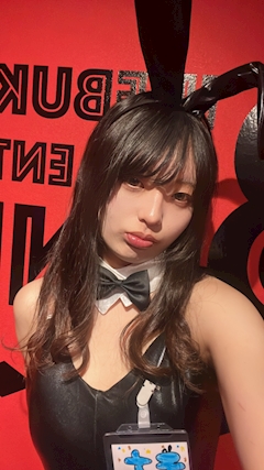 プロフィール写真1・もな｜焼肉とバニーガール 池袋西口店 - 池袋西口のガールズバー