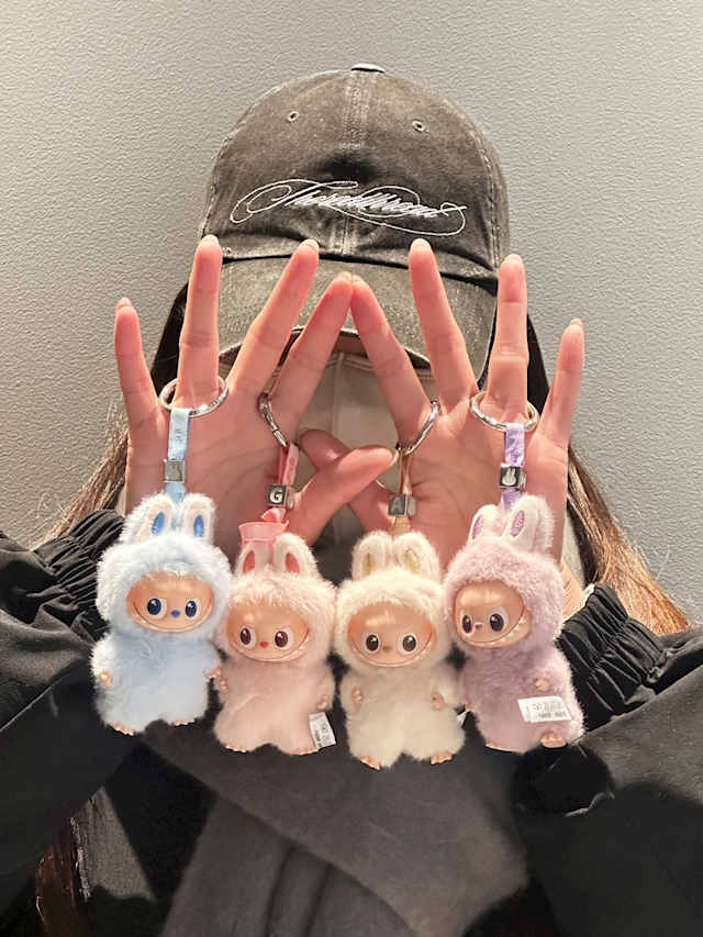 プロフィール写真1・あかり｜大阪 福島 ラウンジ・リベルテ