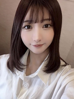 プロフィール写真3・ろな|Girls Bar Andalucia・アンダルシア - 中野新橋のガールズバー