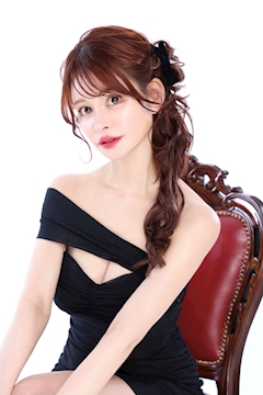 プロフィール写真1・まりん｜CLUB S・エス - 銀座のキャバクラ