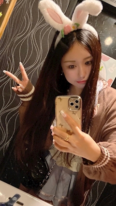 みなみ「うさぎイベントありがとうございました🐰ྀི🫧ྀི」