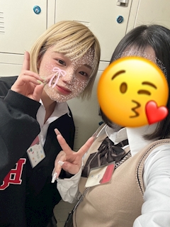 ななか「🎤🎧」