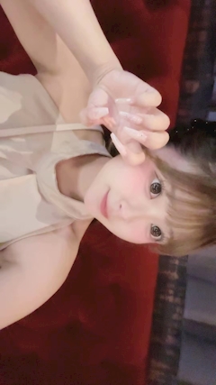 如月 ひな