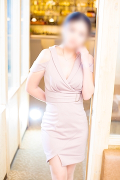 プロフィール写真9・しほ｜CLUB 菜の花・ナノハナ - 四国中央市のキャバクラ
