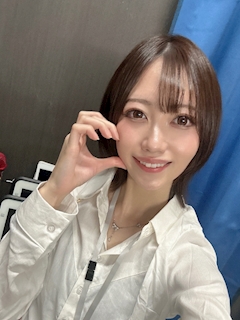 じゅり「はじめまして✮*｡ﾟ」